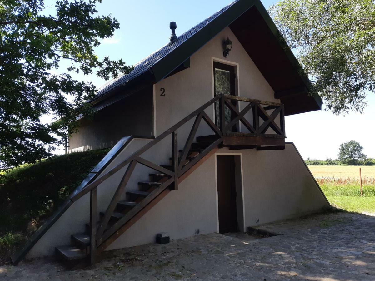 Gaspada Selinai Buitenkant foto